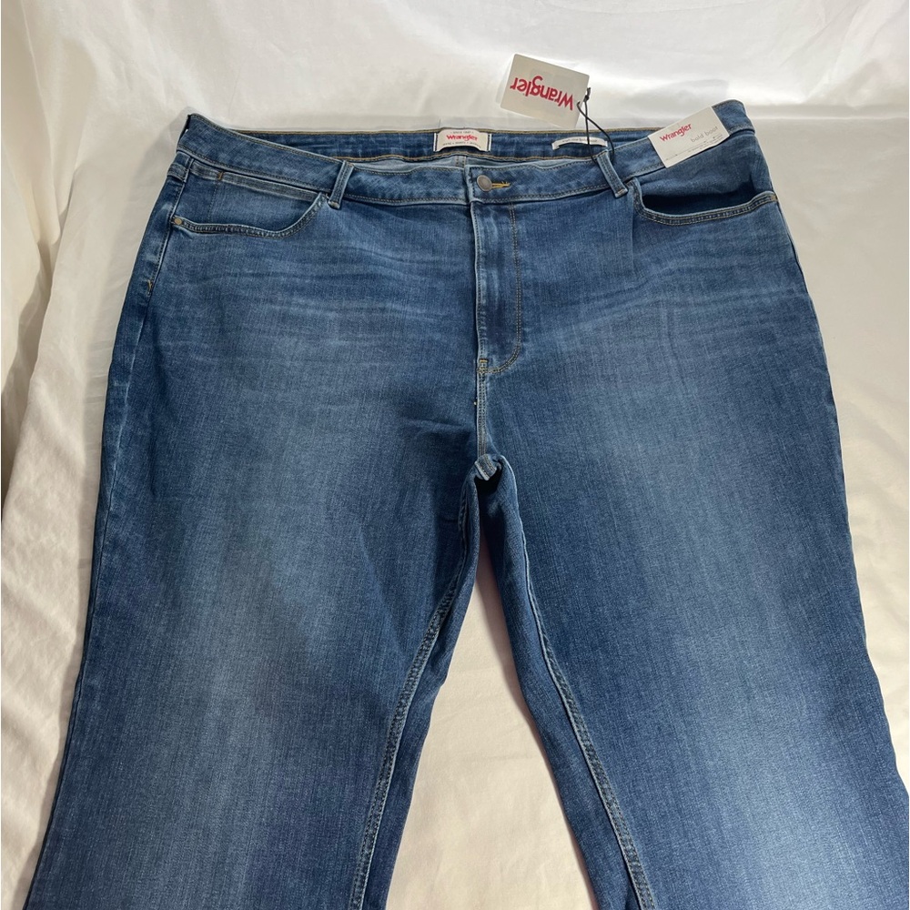 Wrangler Jeans Women's Size 34L high rise bold boot NWT 4 Pockets